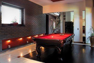 Professional pool table movers in Moline content img1